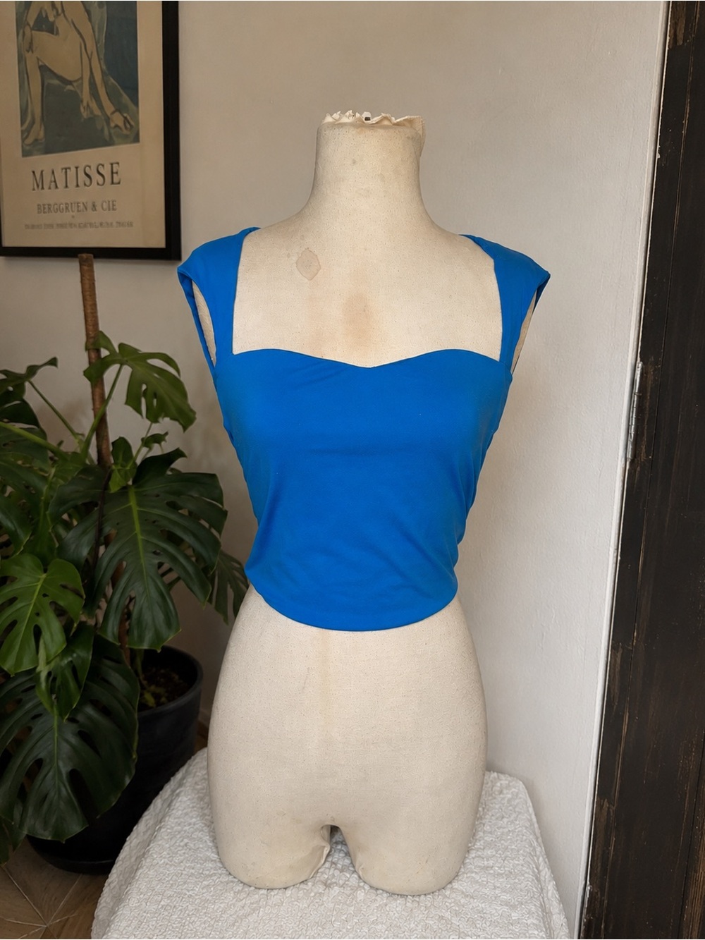 Blue Women's Square Neck Crop Top